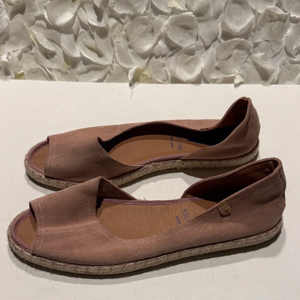 Suede Open-Toe Espadrille Flats in Dusty Rose